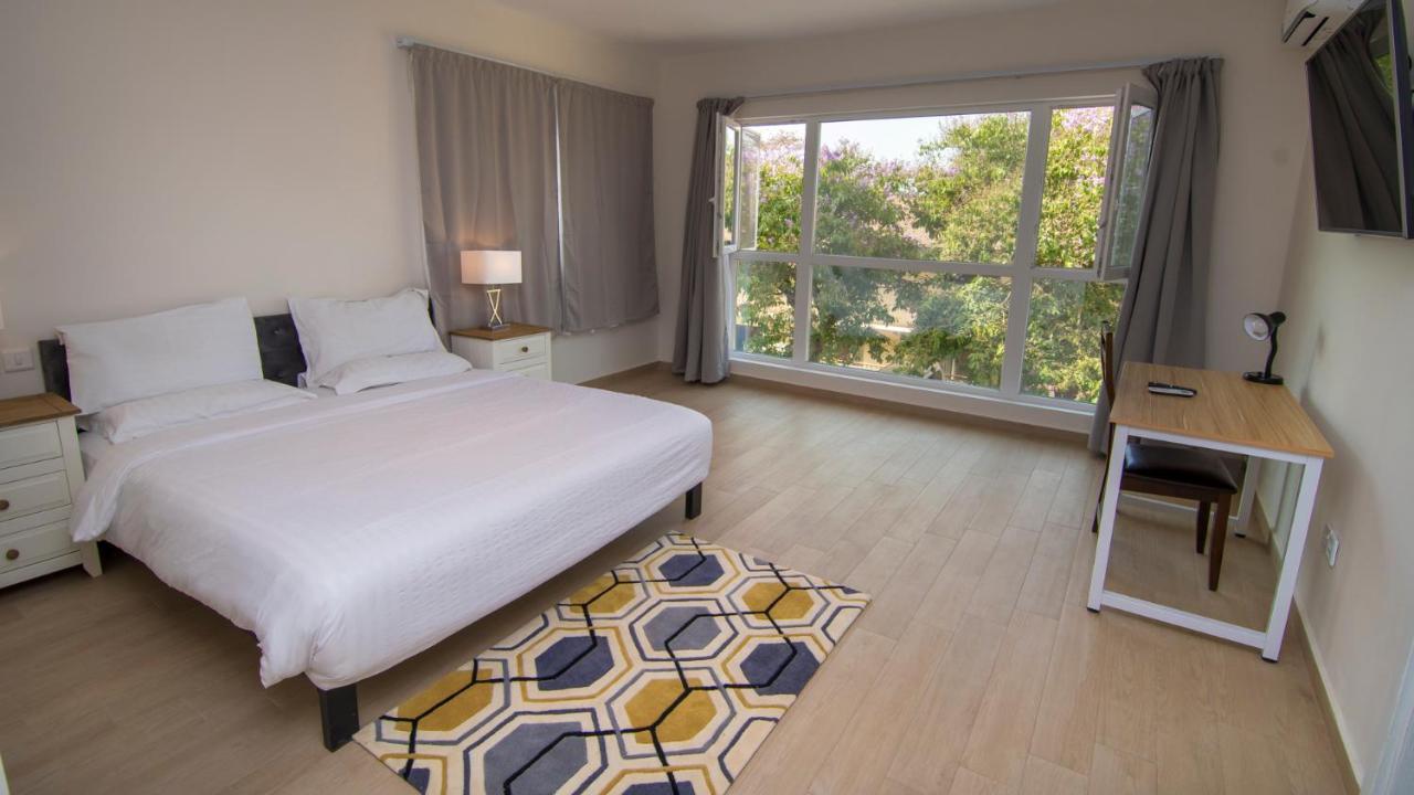 New Brookfields Hotel Freetown Extérieur photo