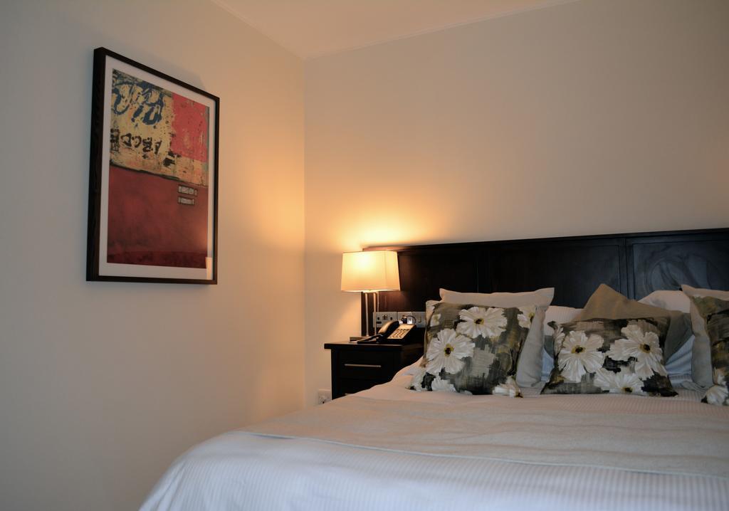 New Brookfields Hotel Freetown Extérieur photo