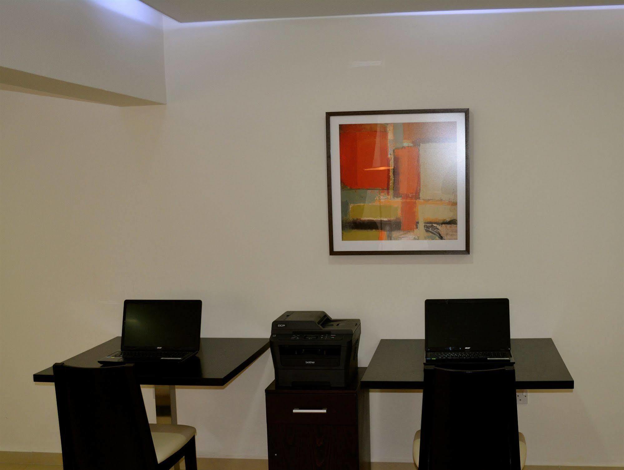 New Brookfields Hotel Freetown Extérieur photo